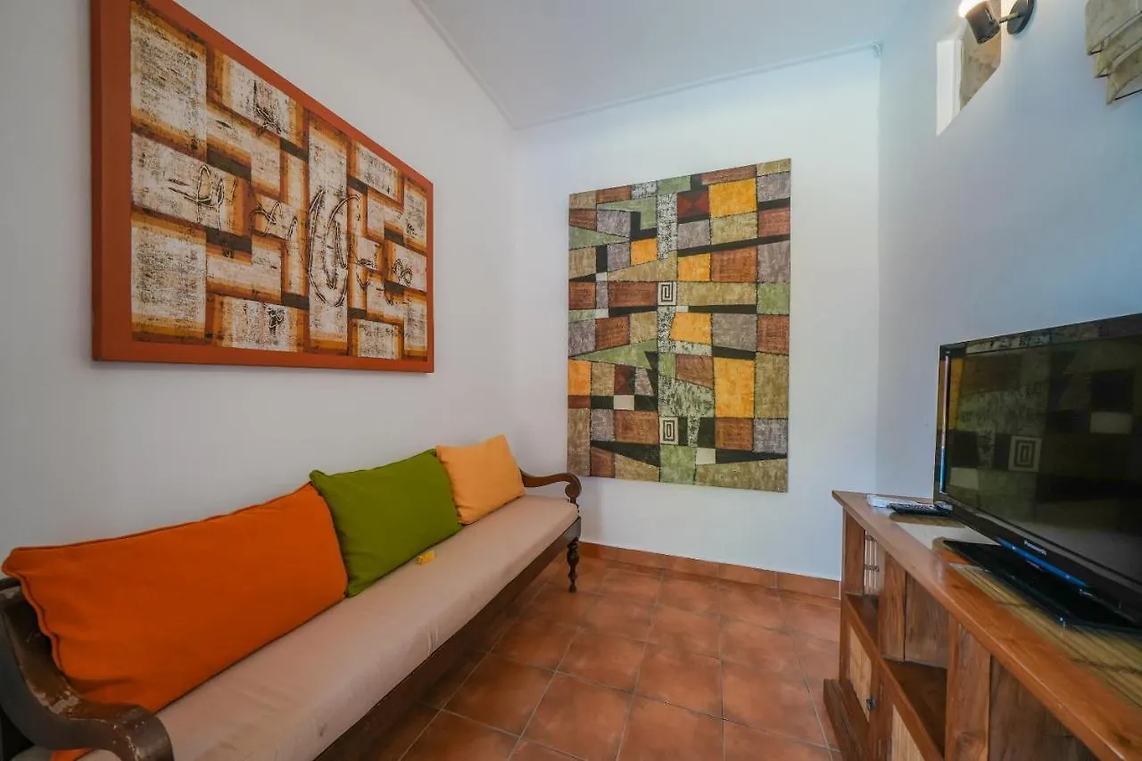 Huge 2 Bedroom Private Pool Villa - Gong Zhu Camille Pesanggaran